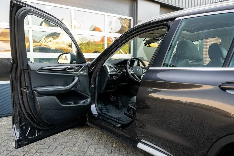 BMW X3 xDrive30e uit 2022, foto 13