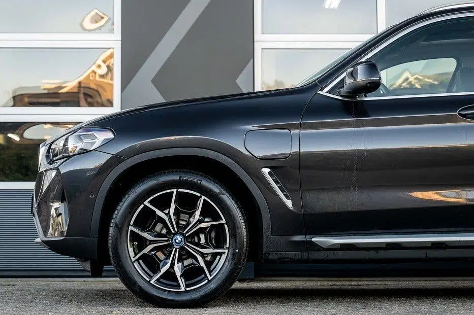 BMW X3 xDrive30e uit 2022, foto 8