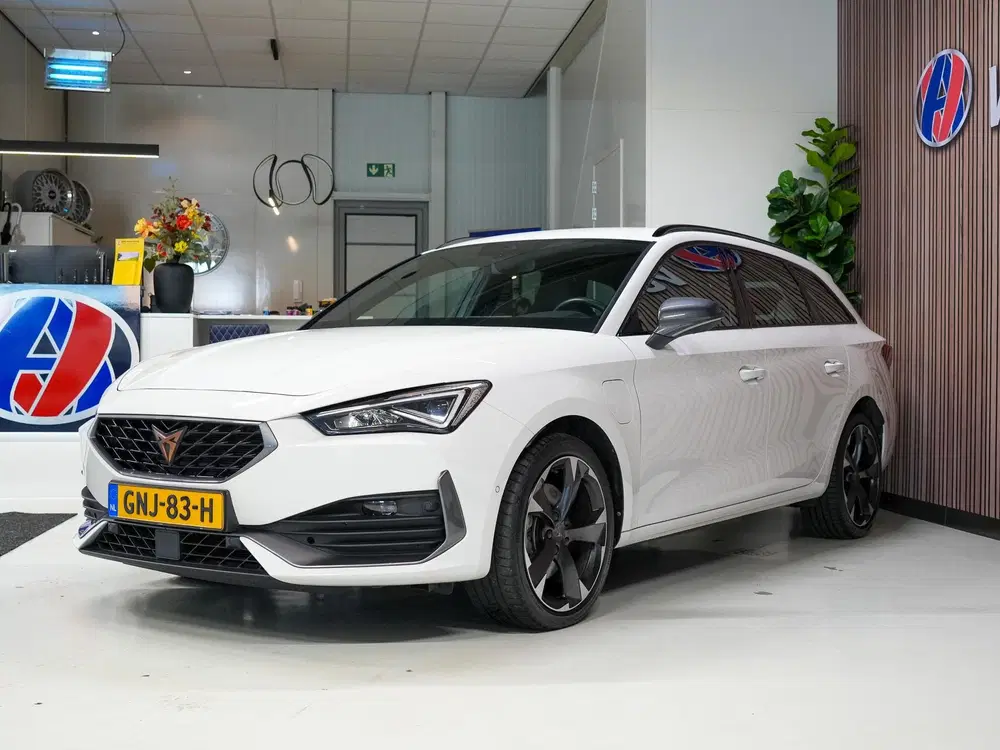 Cupra Leon 1.4 e-Hybrid VZ Business uit 2022, foto 3