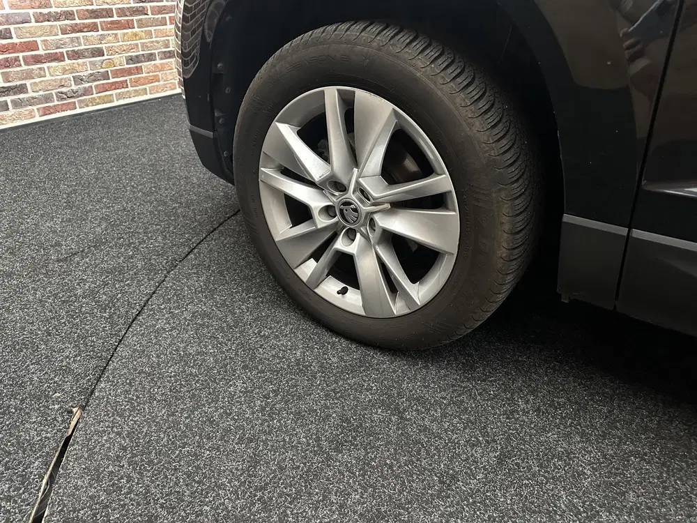 Skoda Karoq 1.5 TSI ACT Business Edition uit 2022, foto 8