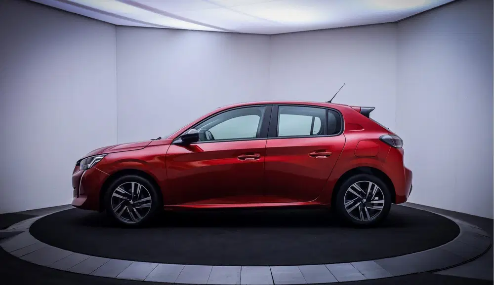 Peugeot 208 1.2T Aut. PACK Active NAVI uit 2023, foto 12