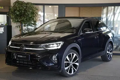Volkswagen Taigo 1.5 TSI 2x R-Line 150PK DSG Pano IQ Matrix uit 2022