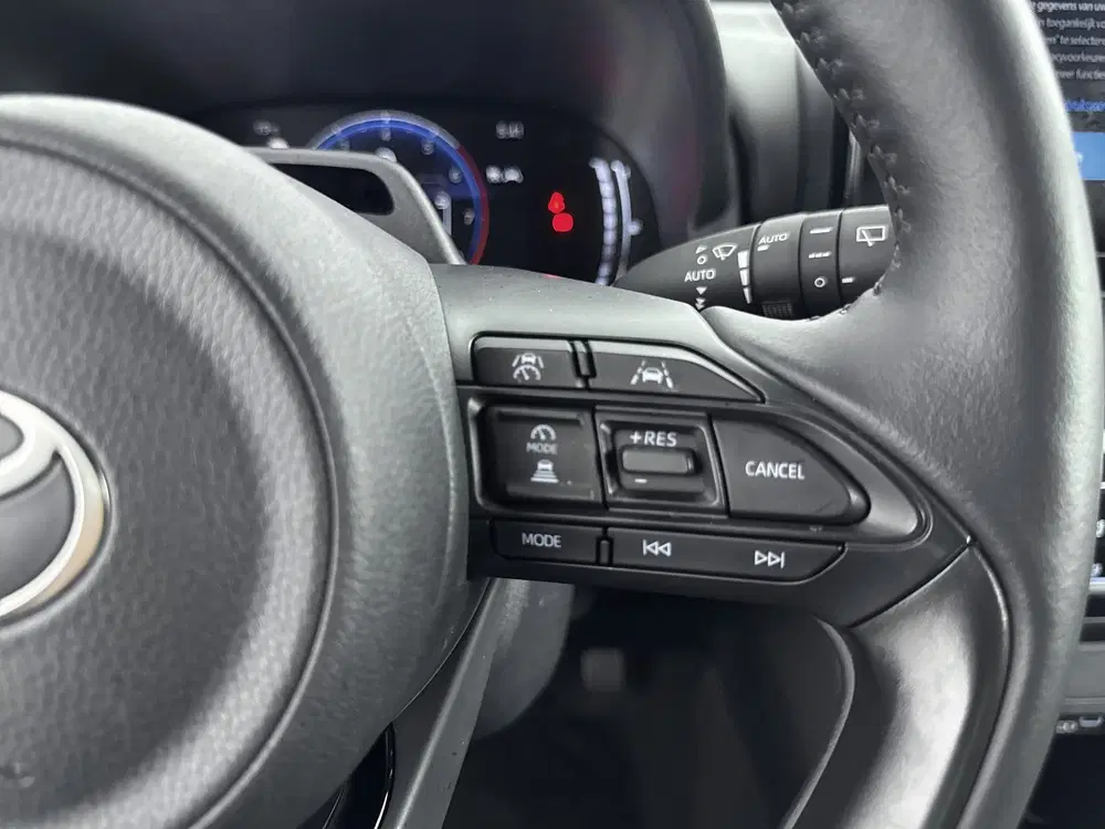 Toyota Yaris Cross 1.5 Hybrid 115 Dynamic (bj 2026) uit 2026, foto 13