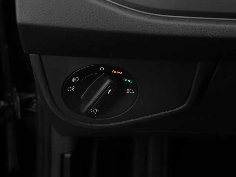Volkswagen Taigo 1.5 TSI 150pk R-Line + Automaat Navigatie uit 2023, foto 15