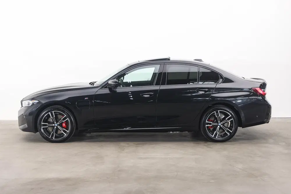 BMW 3-serie 330e M Sport Automaat uit 2026, foto 8