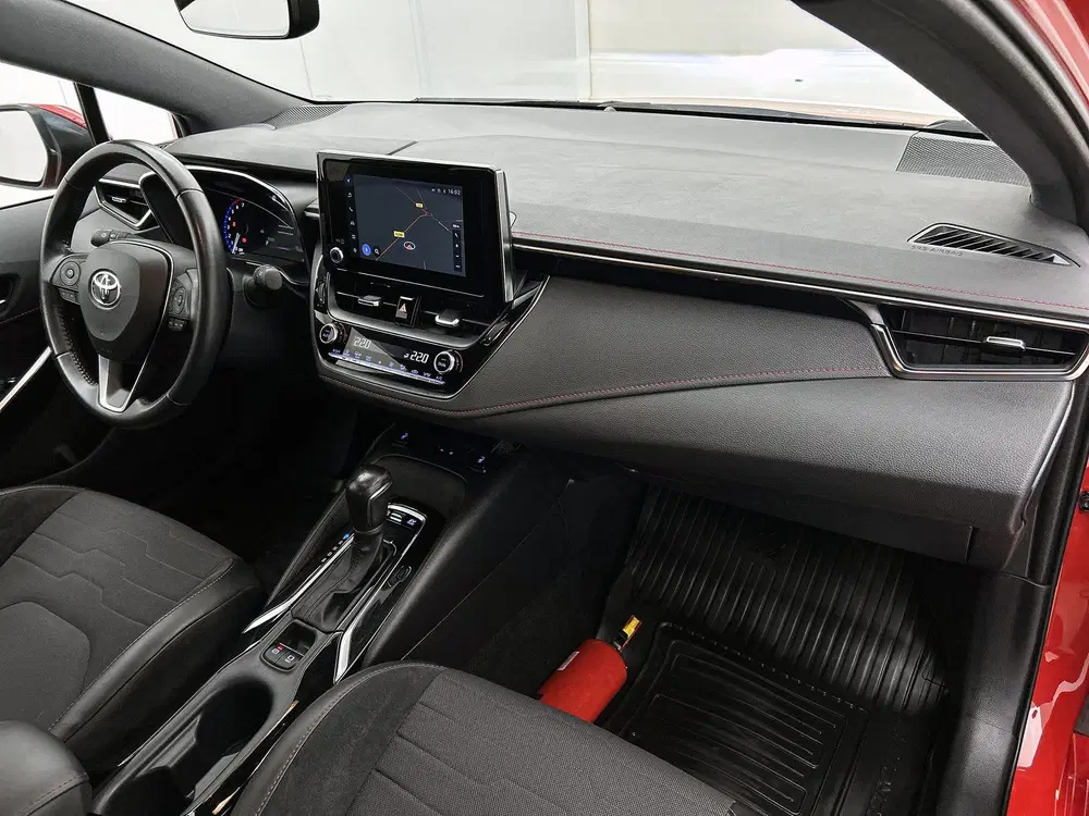 Toyota Corolla 1.8 Hybrid Executive uit 2022, foto 6