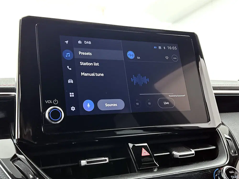 Toyota Corolla 1.8 Hybrid Executive uit 2022, foto 9