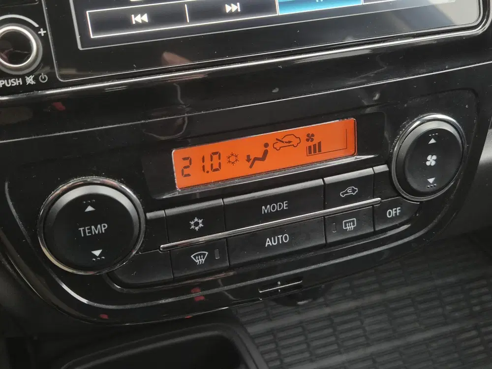 Mitsubishi Space Star 1.2 Instyle Automaat uit 2022, foto 13