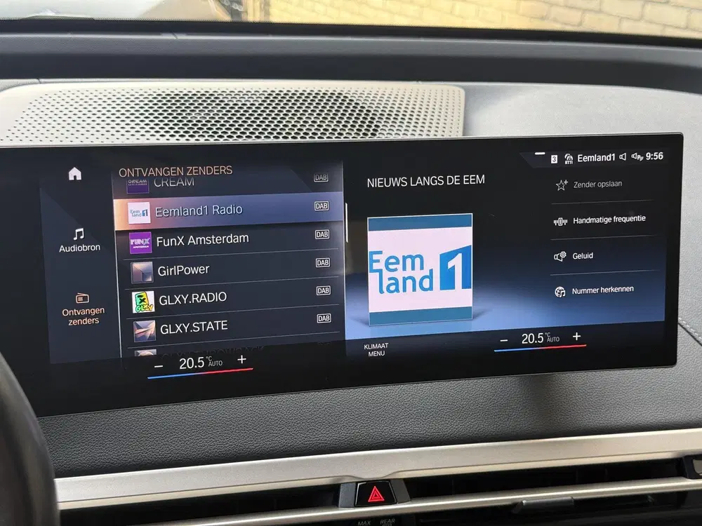 BMW iX xDrive40 Sportpakket 77kWh uit 2023, foto 14