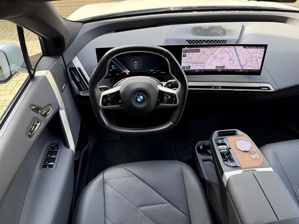 BMW iX xDrive40 Sportpakket 77kWh uit 2023, foto 3