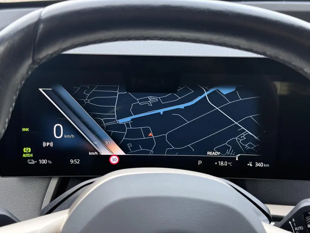 BMW iX xDrive40 Sportpakket 77kWh uit 2023, foto 4