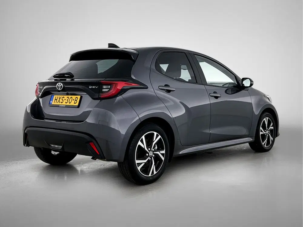 Toyota Yaris 1.5 Hybrid 115 Dynamic uit 2025, foto 2