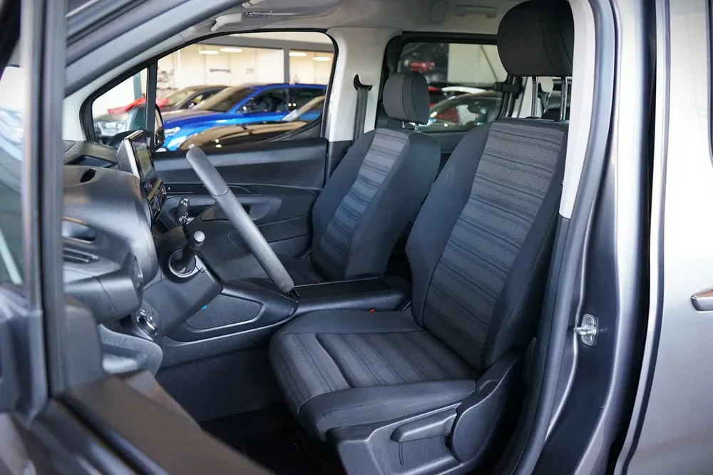 Opel Combo 1.2 Turbo L2H1 Edition uit 2019, foto 5