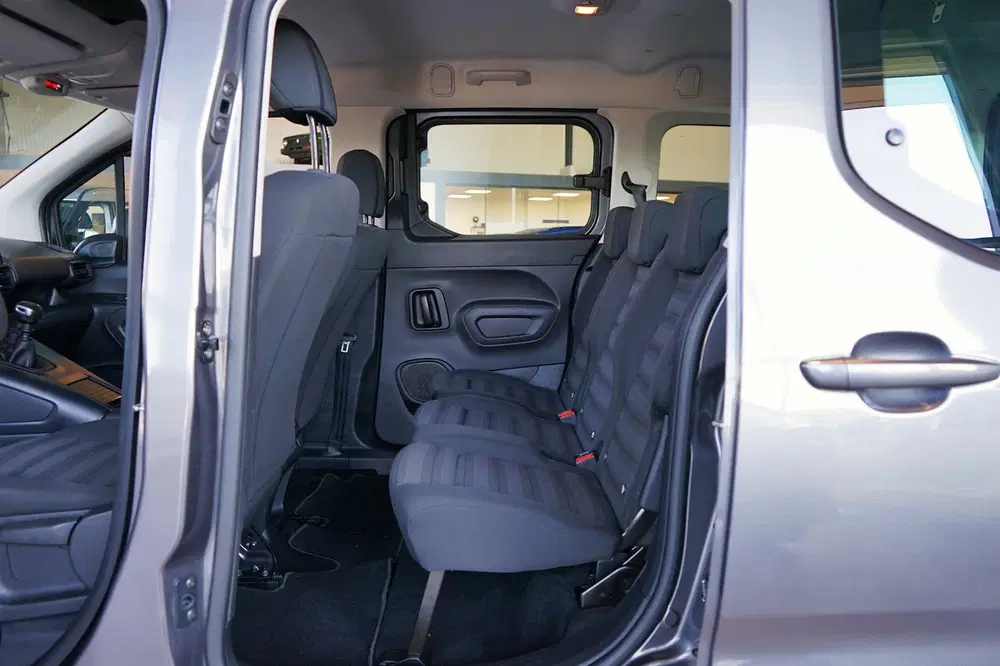 Opel Combo 1.2 Turbo L2H1 Edition uit 2019, foto 6
