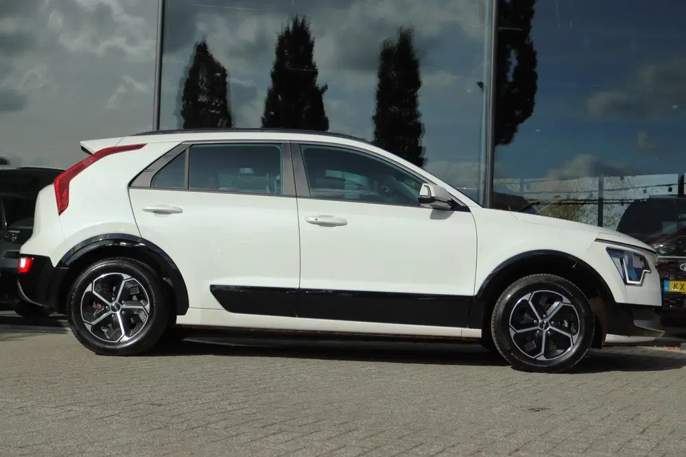 Kia Niro 1.6 GDI HYBRID EXECUTIVELINE uit 2022, foto 10