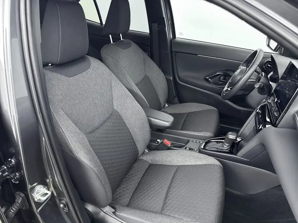 Toyota Yaris Cross 1.5 Hybrid 115 Dynamic (bj 2026) uit 2026, foto 6