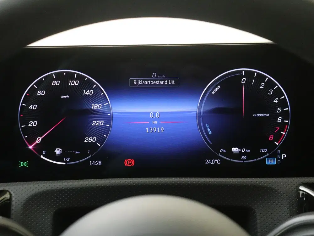 Mercedes-Benz A-Klasse 250 e 140 Year Edition uit 2026, foto 11