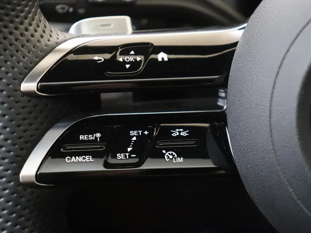 Mercedes-Benz A-Klasse 250 e 140 Year Edition uit 2026, foto 12