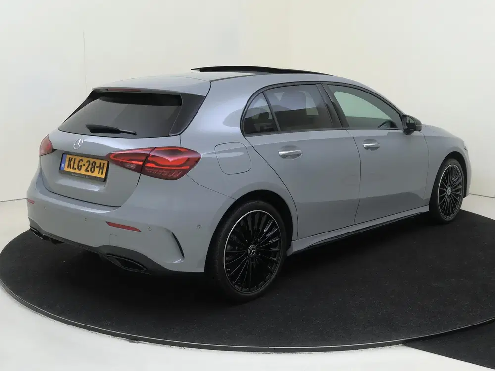 Mercedes-Benz A-Klasse 250 e 140 Year Edition uit 2026, foto 4