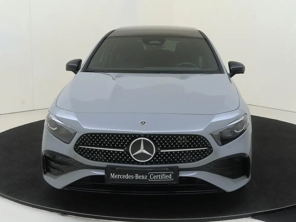 Mercedes-Benz A-Klasse 250 e 140 Year Edition uit 2026, foto 6