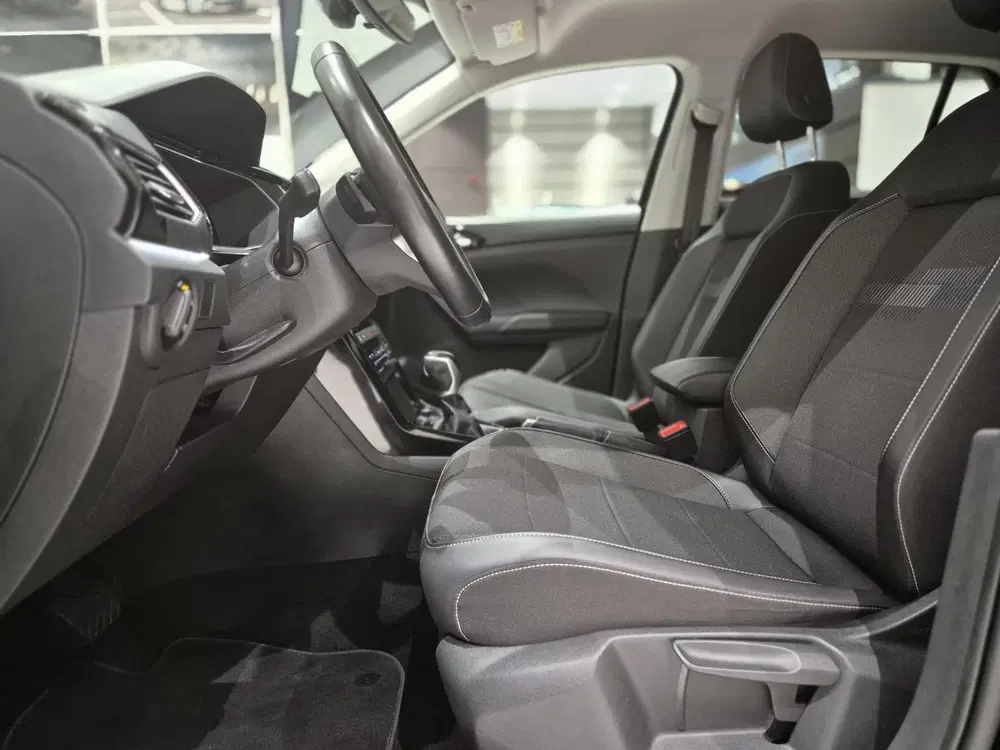Volkswagen T-Cross 1.5 TSI Style Business R-line uit 2024, foto 7