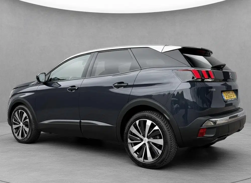 Peugeot 3008 1.2 Cruise Carplay Camera NL Auto Unkiek 7 uit 2020, foto 4