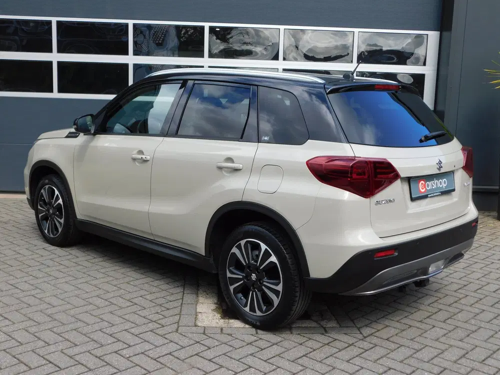 Suzuki Vitara 1.4 Boosterjet Style Smart Hybrid uit 2020, foto 3