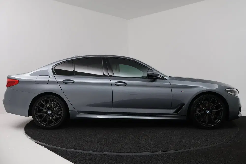 BMW 5-serie 5 Serie 520i High Executive Edition (STOEL uit 2020, foto 12