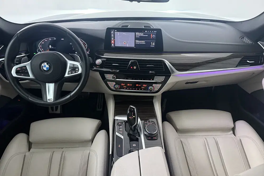 BMW 5-serie 5 Serie 520i High Executive Edition (STOEL uit 2020, foto 3