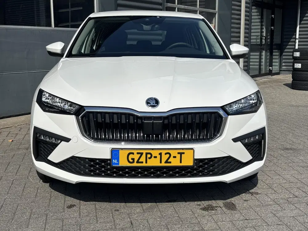 Skoda Scala 1.0 TSI Business Edition uit 2024, foto 2