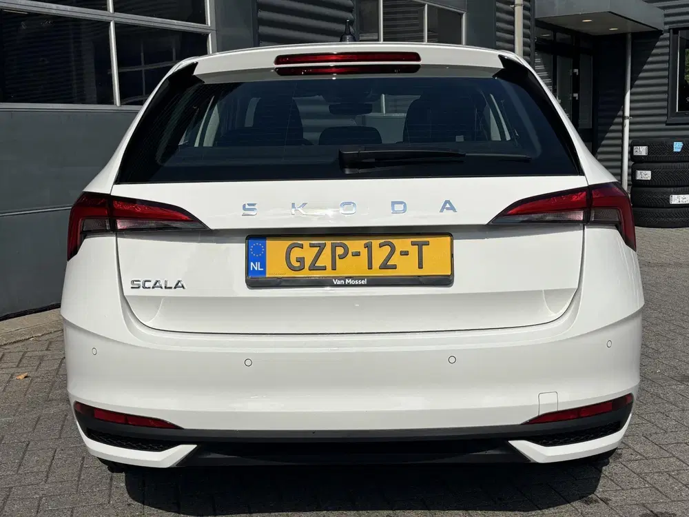 Skoda Scala 1.0 TSI Business Edition uit 2024, foto 4