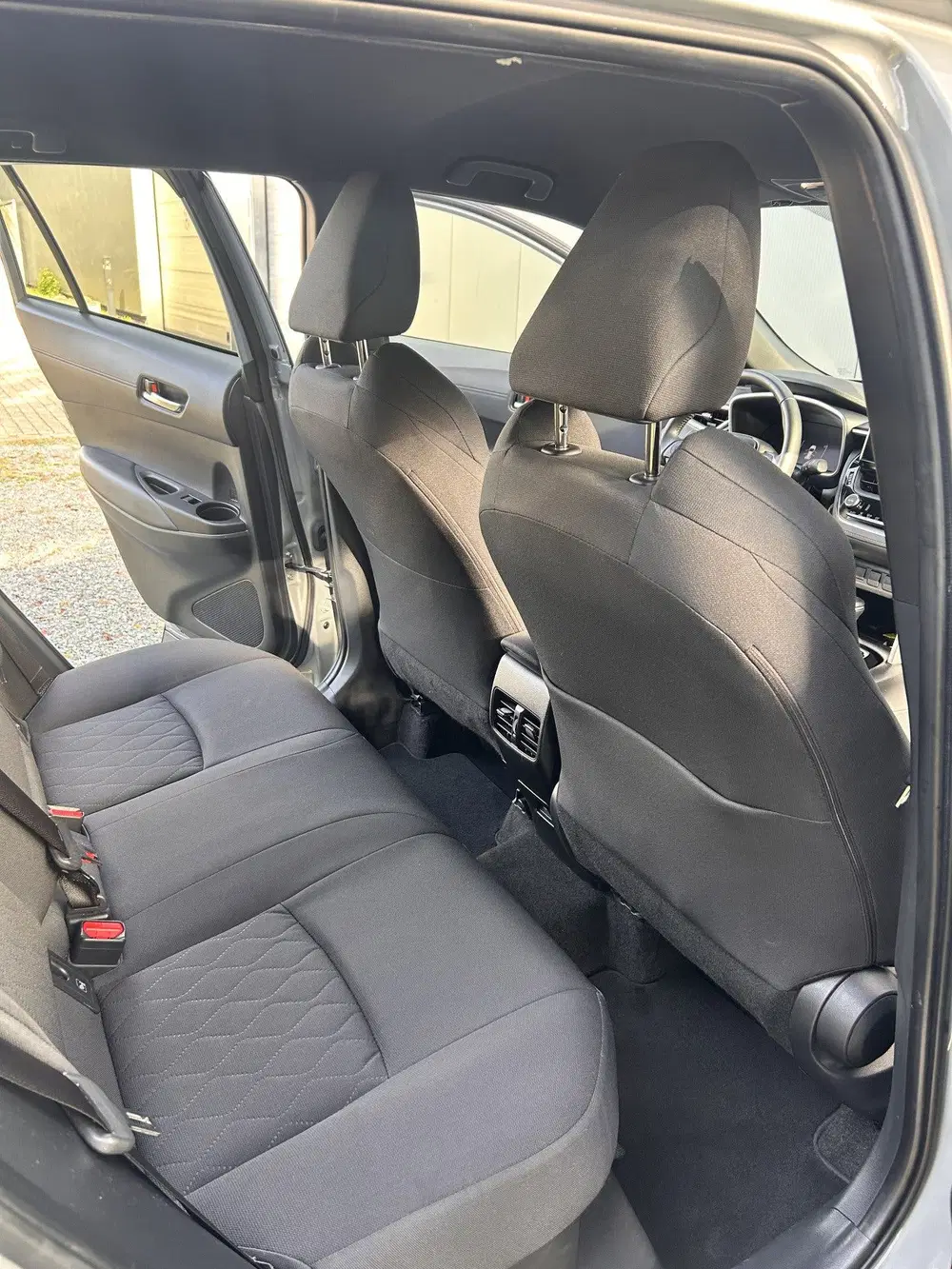 Toyota Corolla Cross Hybrid 200 Dynamic (bj 2024 uit 2024, foto 14
