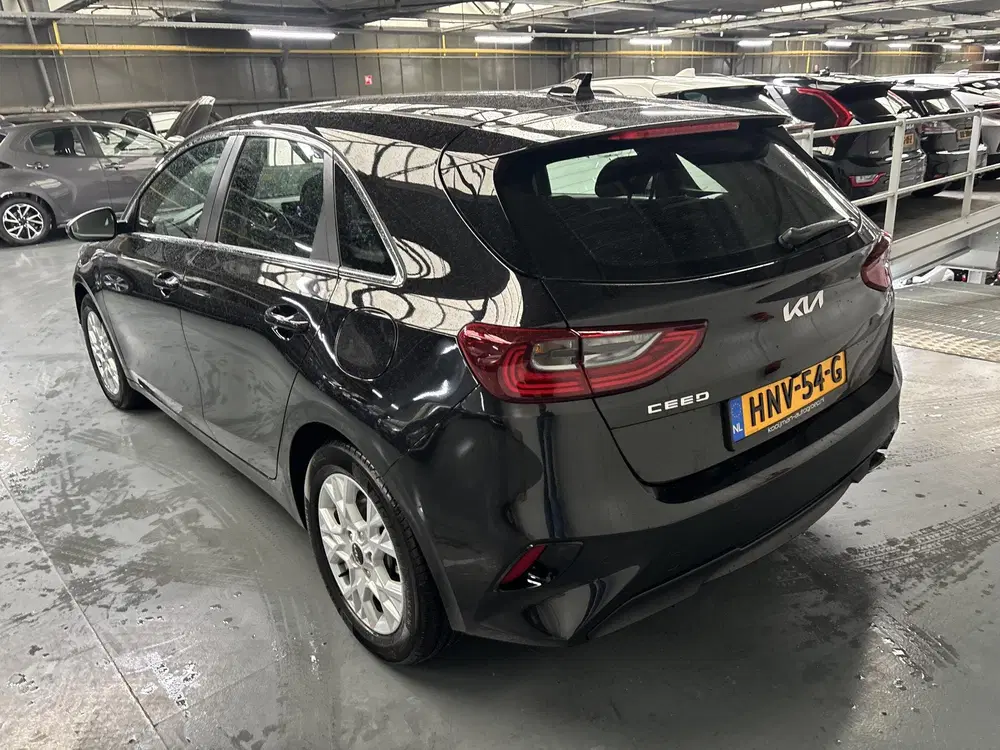 Kia Ceed 1.5 T-GDi DynamicLine uit 2025, foto 10