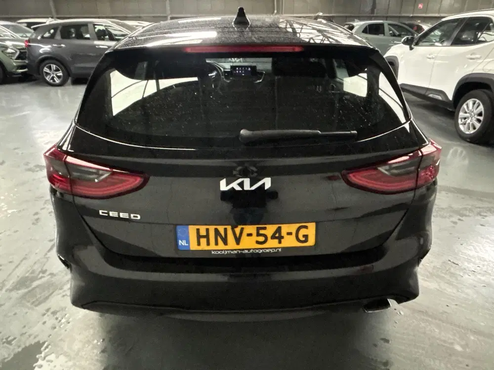 Kia Ceed 1.5 T-GDi DynamicLine uit 2025, foto 11