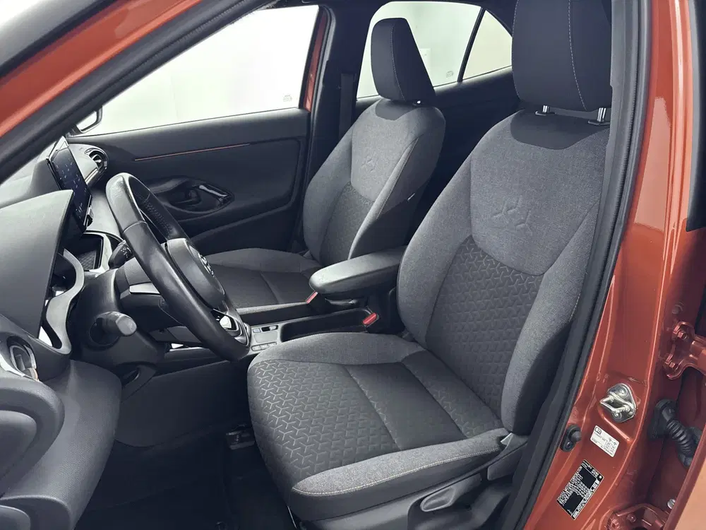 Toyota Yaris Cross 1.5 Hybrid Dynamic uit 2023, foto 15