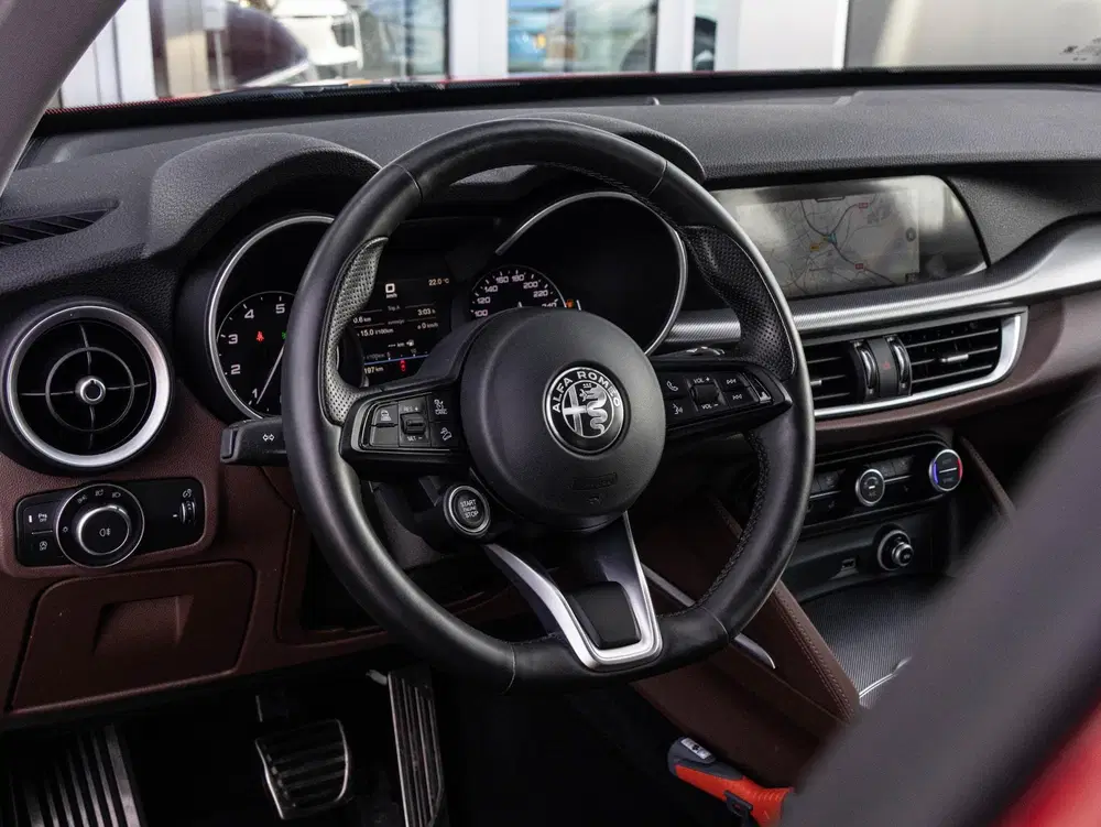 Alfa Romeo Stelvio 2.0 T AWD Q4 uit 2021, foto 6