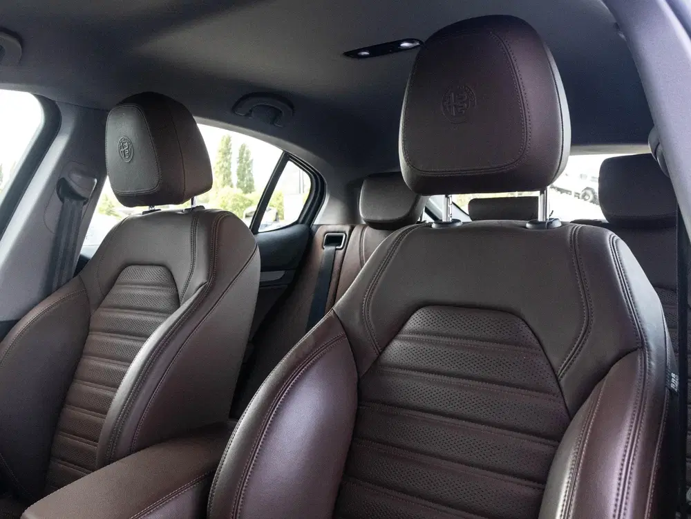Alfa Romeo Stelvio 2.0 T AWD Q4 uit 2021, foto 7