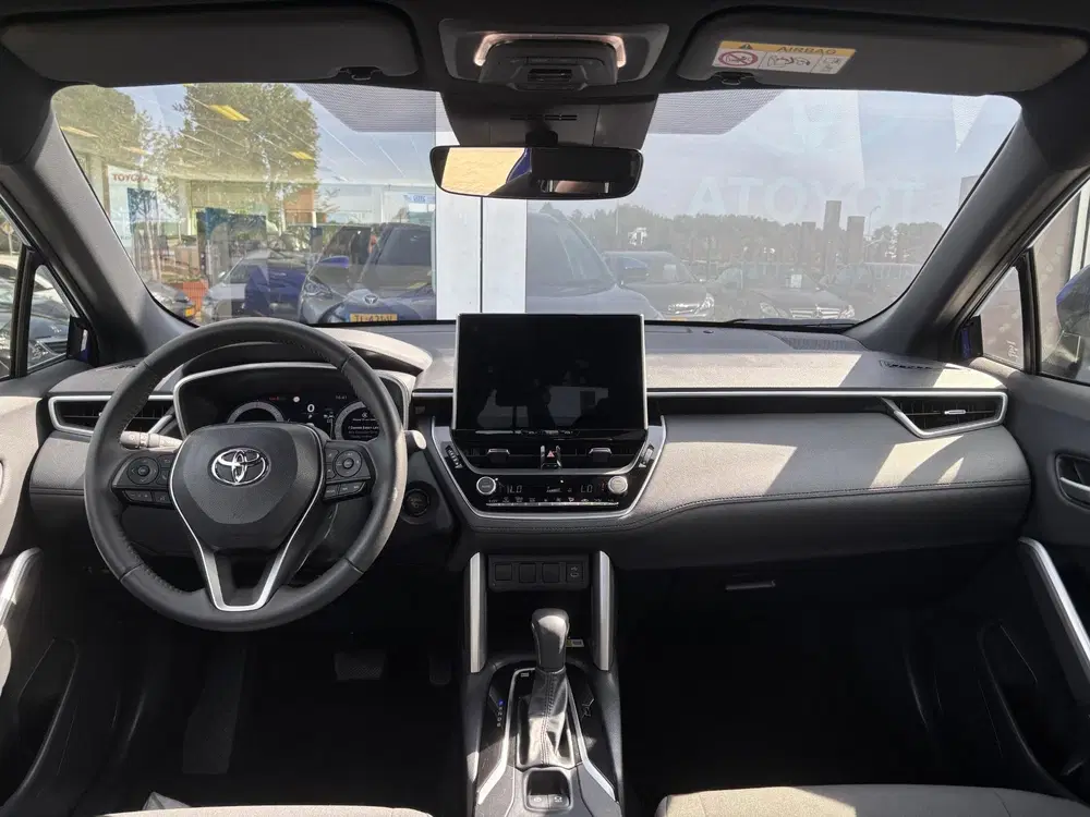 Toyota Corolla Cross Hybrid 140 Dynamic uit 2024, foto 2