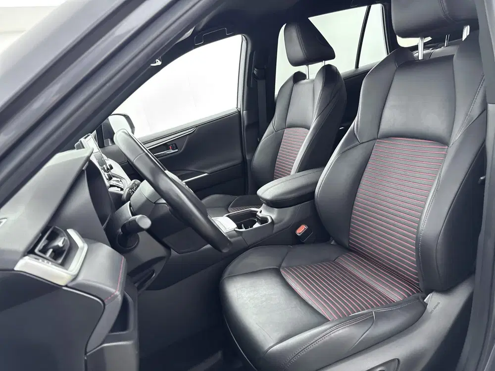 Toyota RAV 4 2.5 Plug-in Hybrid AWD Style uit 2021, foto 15