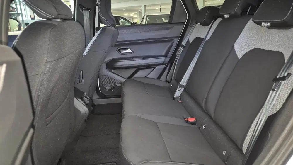 Dacia Bigster 1.8 Hybrid 155 Journey uit 2026, foto 8