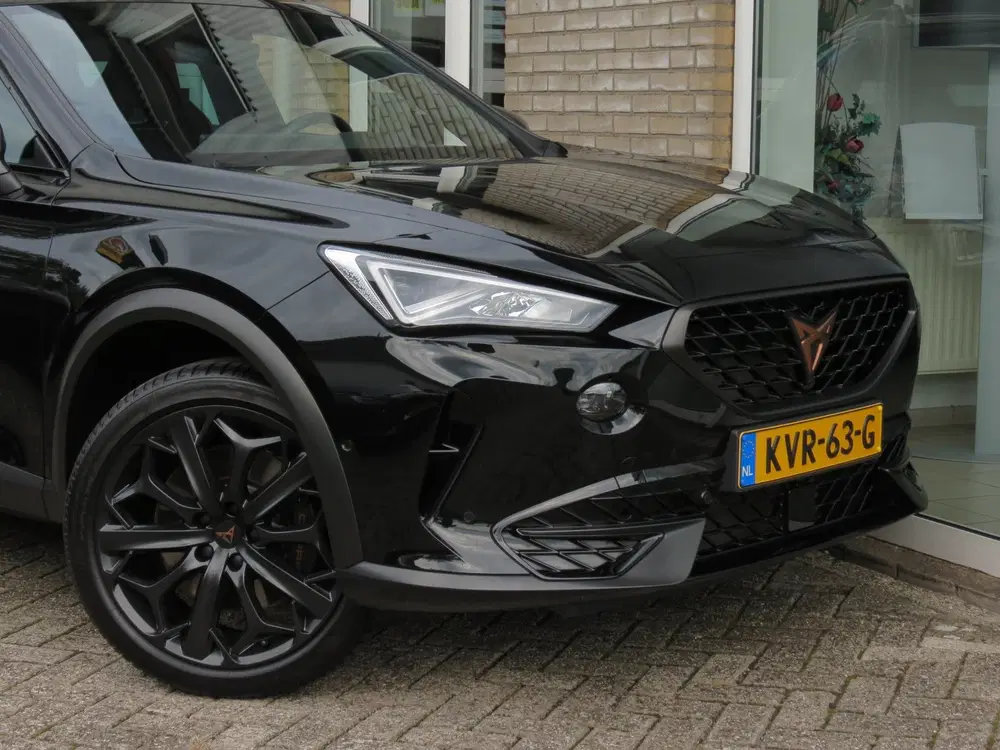 Cupra Formentor 1.4 e-Hybrid VZ 245 TRIBE EDITION Camera uit 2024, foto 4