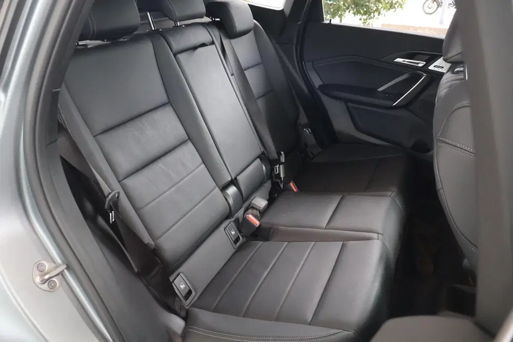 BMW X1 xDrive30e uit 2023, foto 10