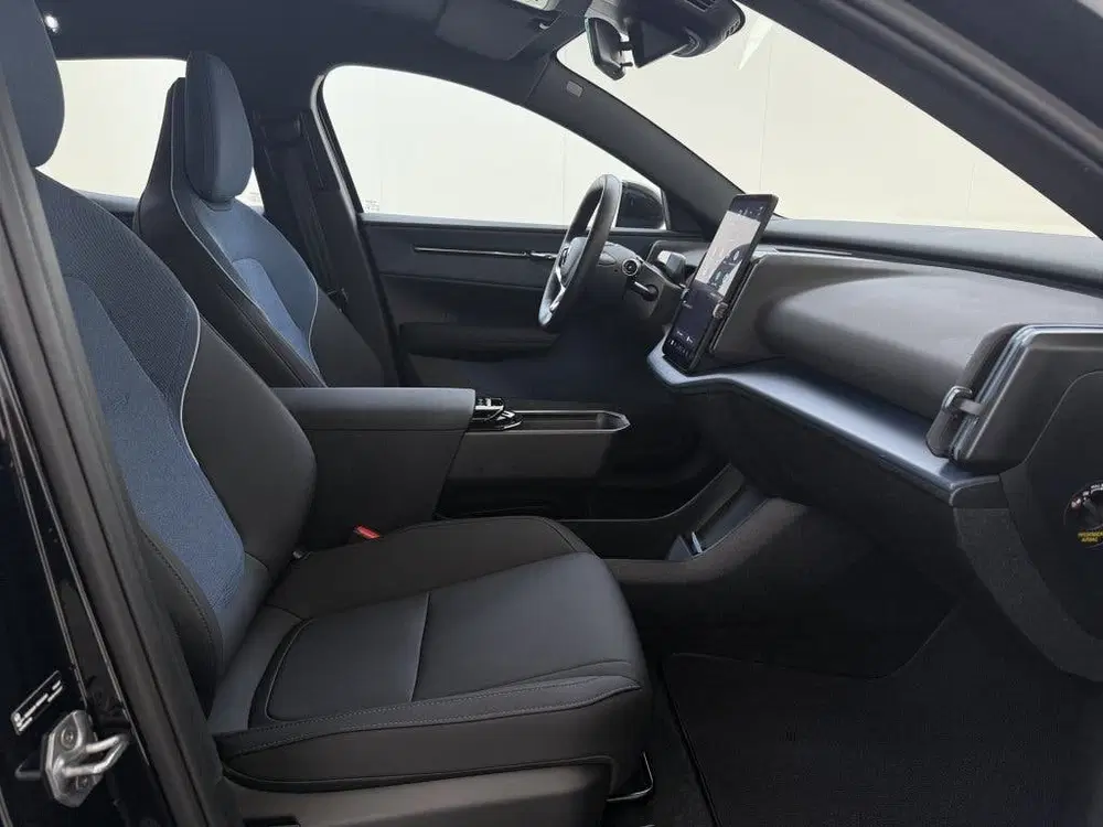 Volvo EX30 Single Motor Core 51 kWh SOH uit 2025, foto 14