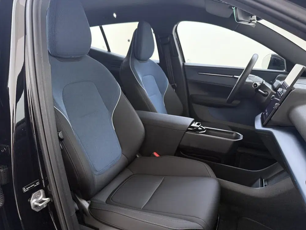 Volvo EX30 Single Motor Core 51 kWh SOH uit 2025, foto 15
