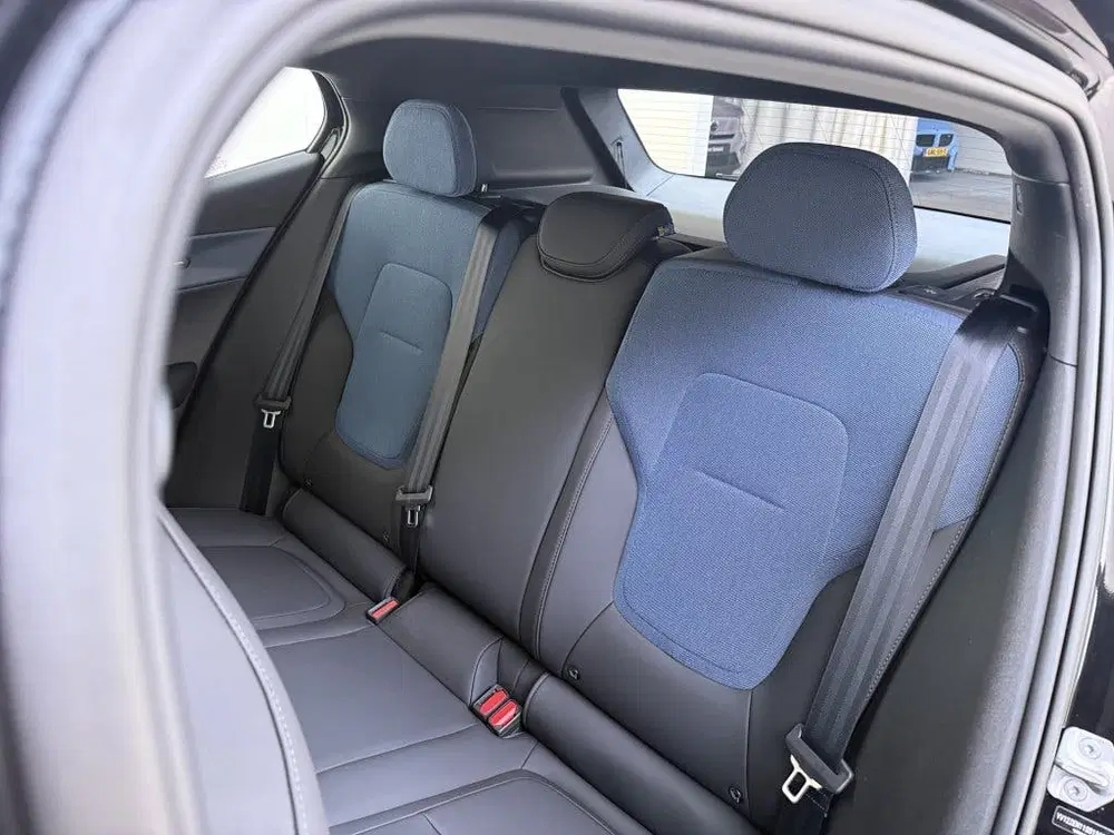 Volvo EX30 Single Motor Core 51 kWh SOH uit 2025, foto 8