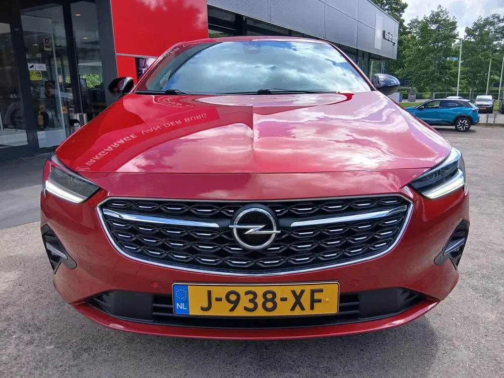 Opel Insignia Sport 2.0 Turbo Business Elegance Trekha uit 2020, foto 3