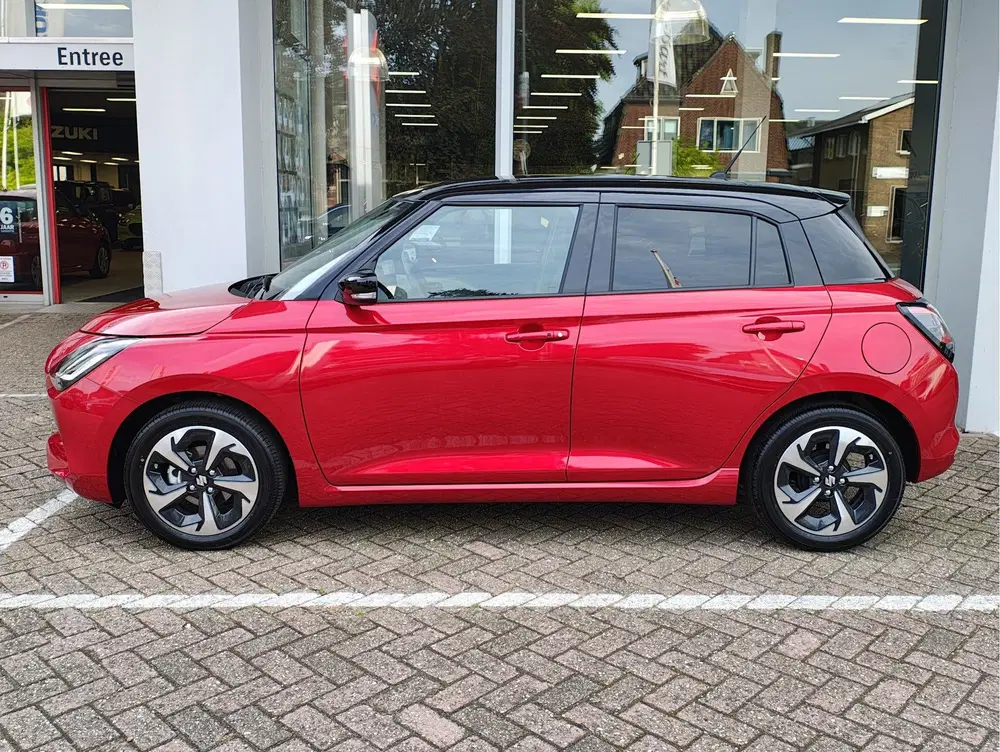 Suzuki Swift 1.2 STYLE SMART HYBRID AUTOMAAT Direct Lev uit 2026, foto 2