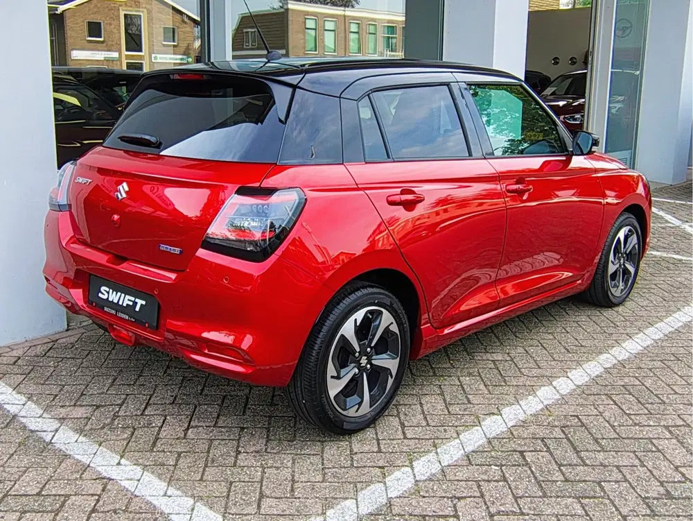 Suzuki Swift 1.2 STYLE SMART HYBRID AUTOMAAT Direct Lev uit 2026, foto 5