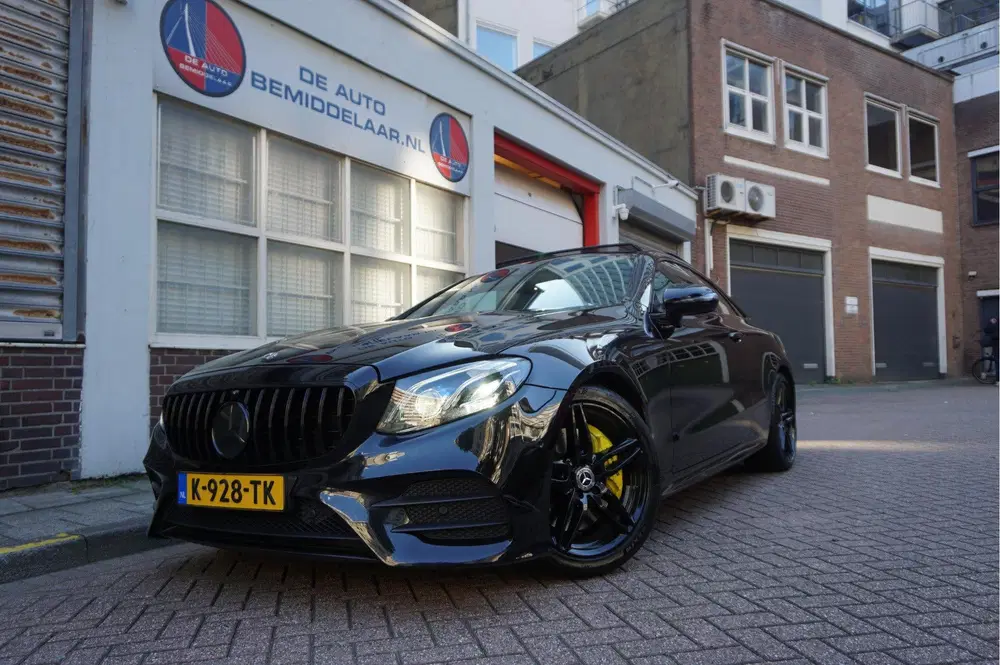 Mercedes-Benz E-Klasse E-Klasse Coupé 350 AMG Line uit 2020, foto 2