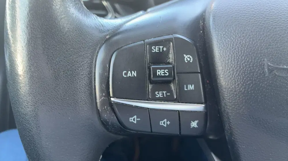 Ford Fiesta 1.0 EcoBoost Titanium X uit 2020, foto 10